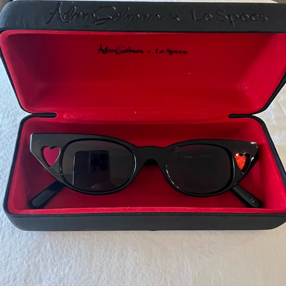 Adam Selman X Le Specs heartbreaker cat eye sunglasses